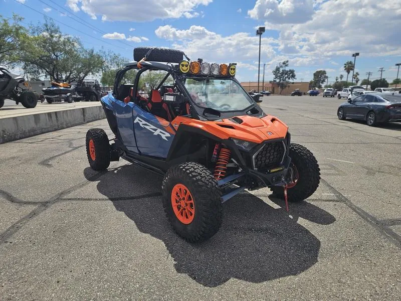 2025 Polaris RZR Pro S 4 Ultimate Orange Burst / Zenith Blue