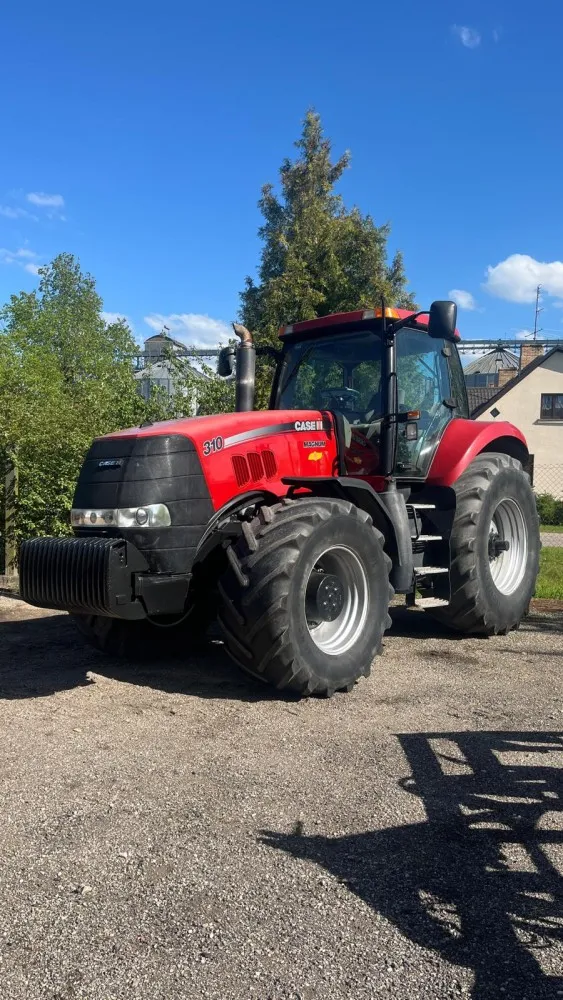 2010 Case IH Magnum 310