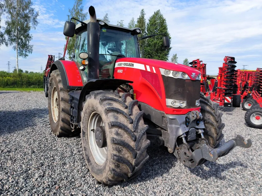 2013 Massey Ferguson 8690