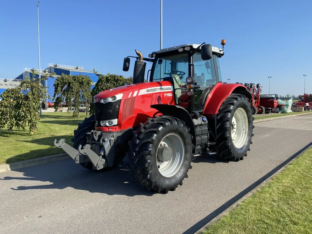 2015 Massey Ferguson 7720