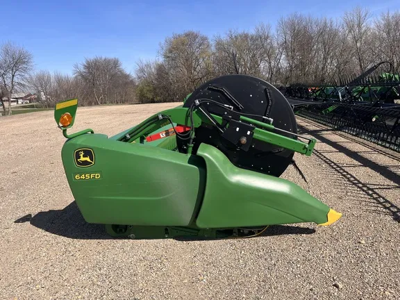 2016 John Deere 645FD