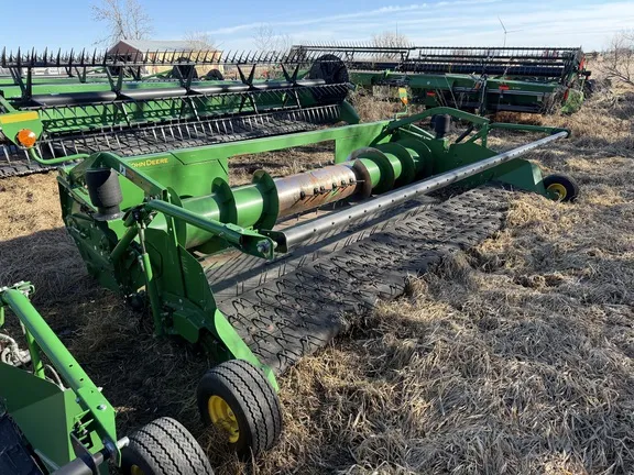 2017 John Deere 615P