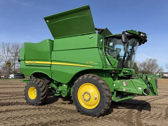 2024 John Deere S770