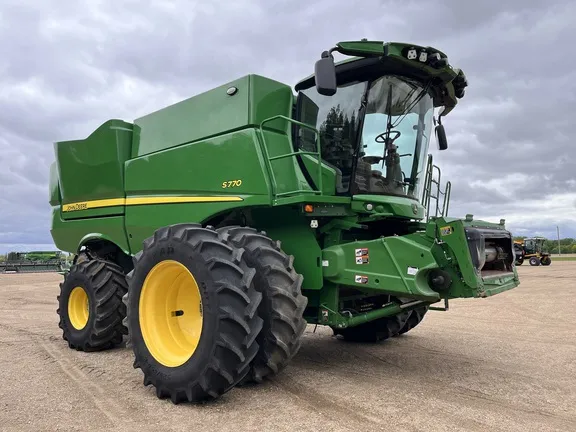 2024 John Deere S770
