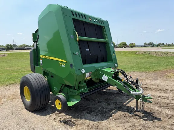 2020 John Deere 560M