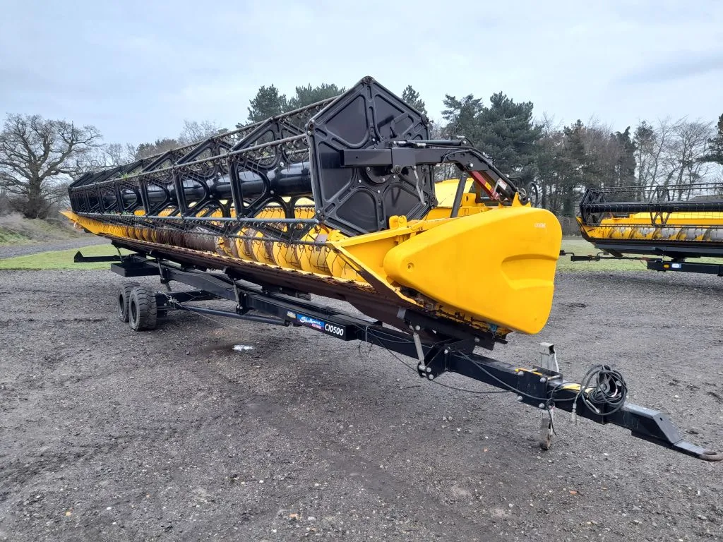 2011 New Holland 35' VF
