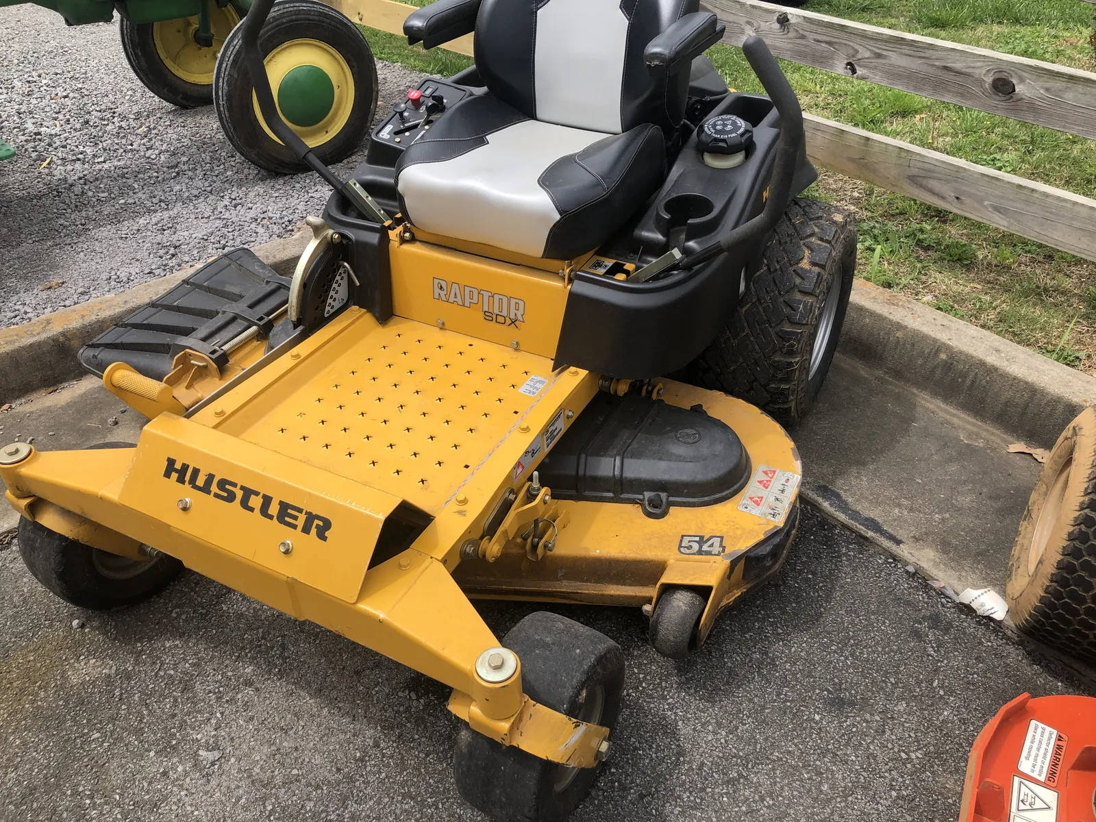 2020 Hustler Turf Equipment Raptor SDX 54" Kawasaki FR691