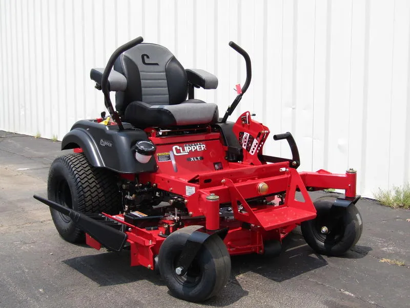 2023 Country Clipper XLT 2452 KT