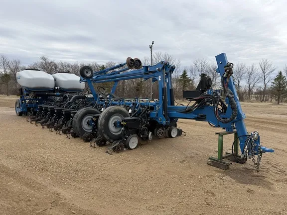 Used -- Kinze 4900 - Stock #704067 for Sale | Steinwelt Wörgl GmbH
