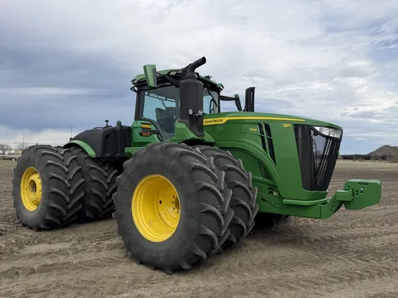 2023 John Deere 9R 590