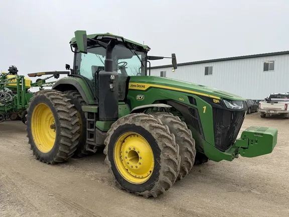 2025 John Deere 8R 410