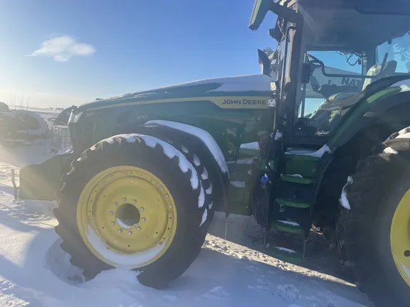 2025 John Deere 8R 370