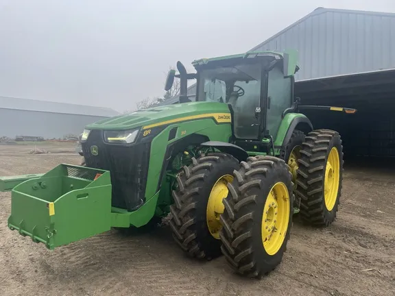 2025 John Deere 8R 310