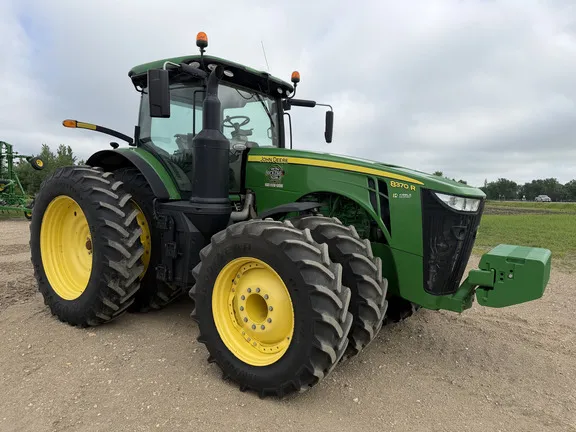 2018 John Deere 8370R
