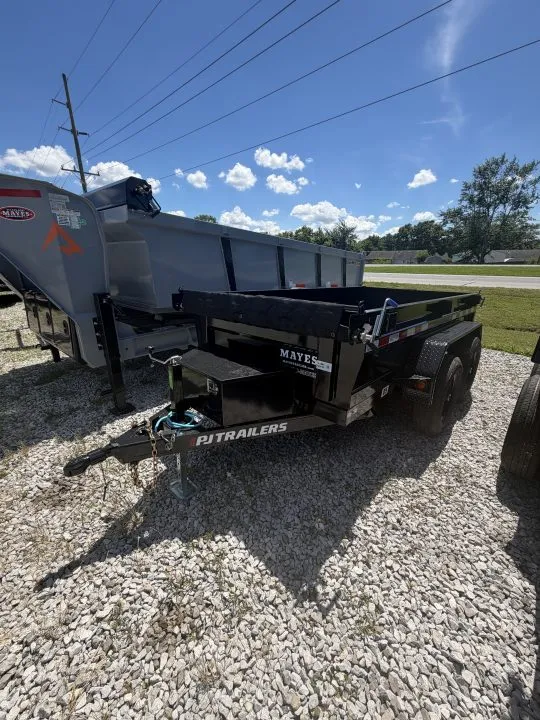 2027 PJ Trailers D5101