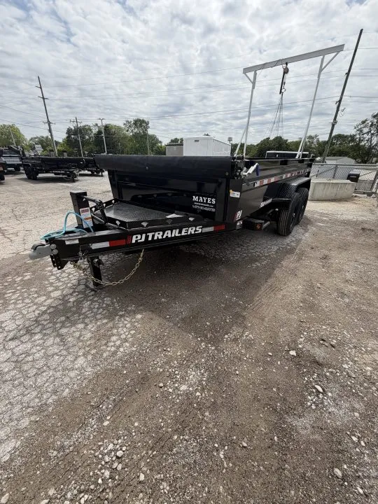 2027 PJ Trailers DL142