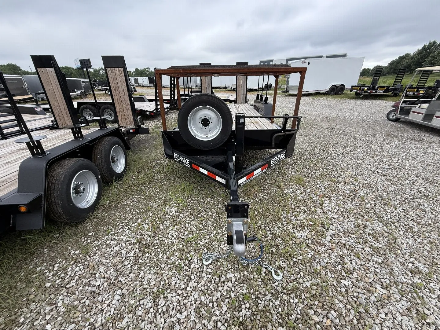 2023 Behnke Enterprises CBCT1816E-S