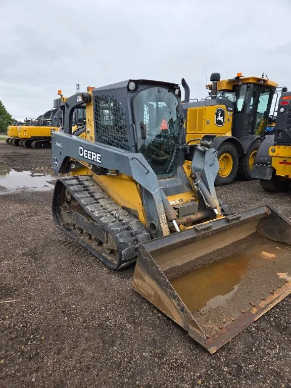 2010 John Deere 333D