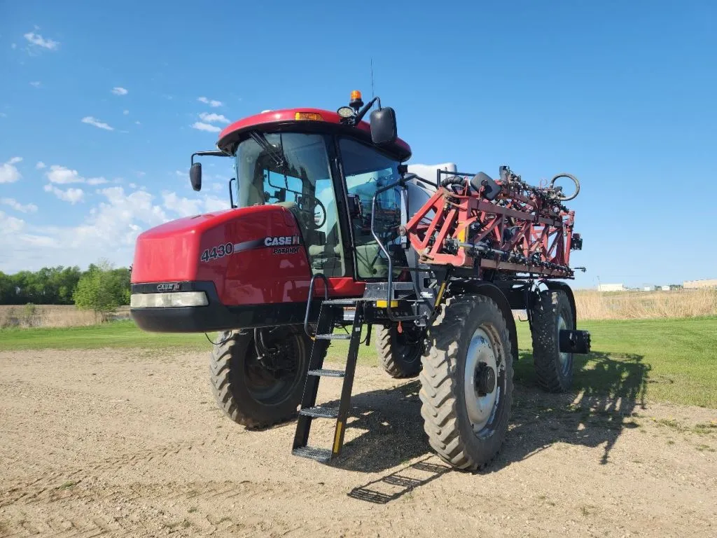 2013 Case PATRIOT 4430