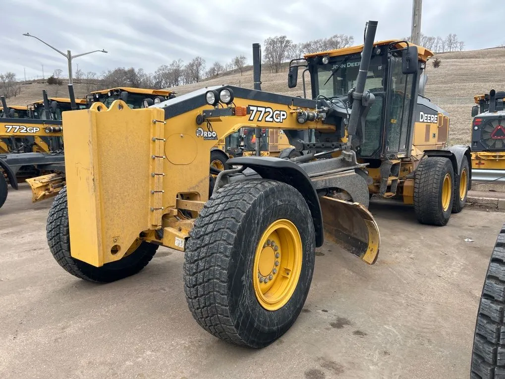 2018 John Deere 772G