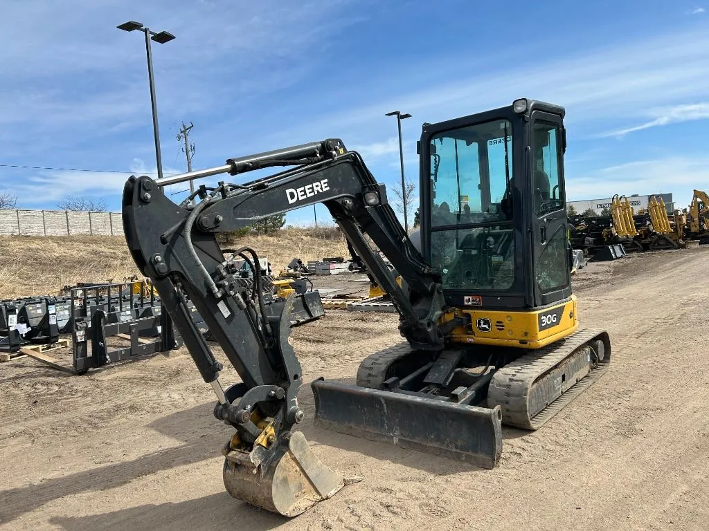 2022 John Deere 30G
