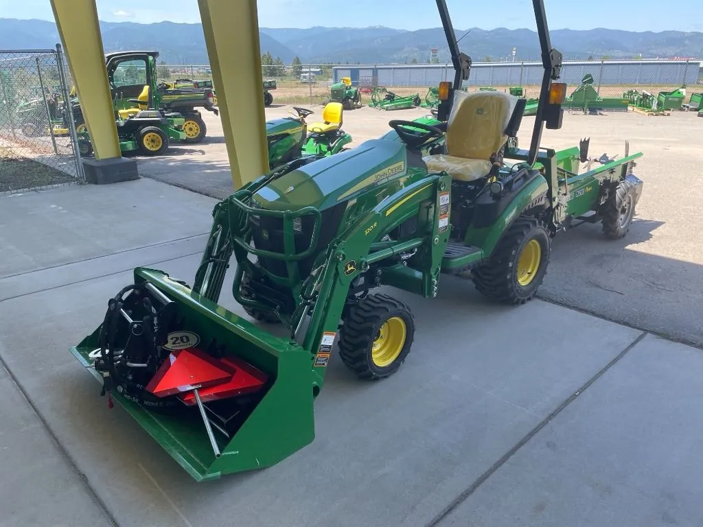 2023 John Deere 1025R