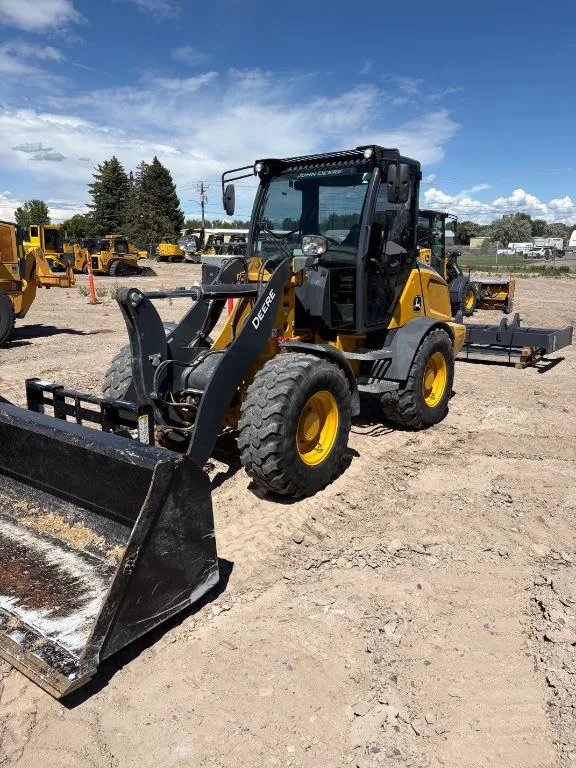 2023 John Deere 304G