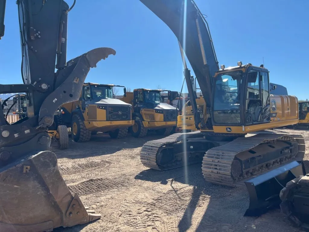 2023 John Deere 350P