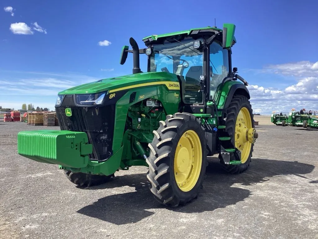 2024 John Deere 8R 340