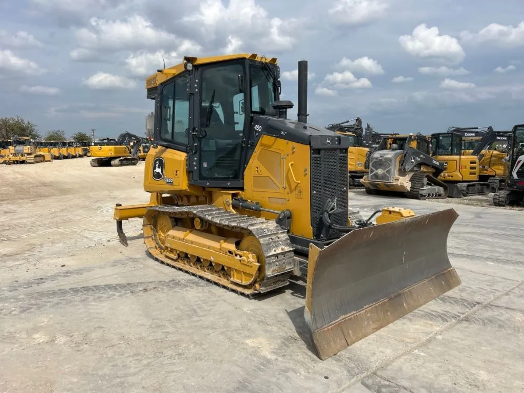 2023 John Deere 450P