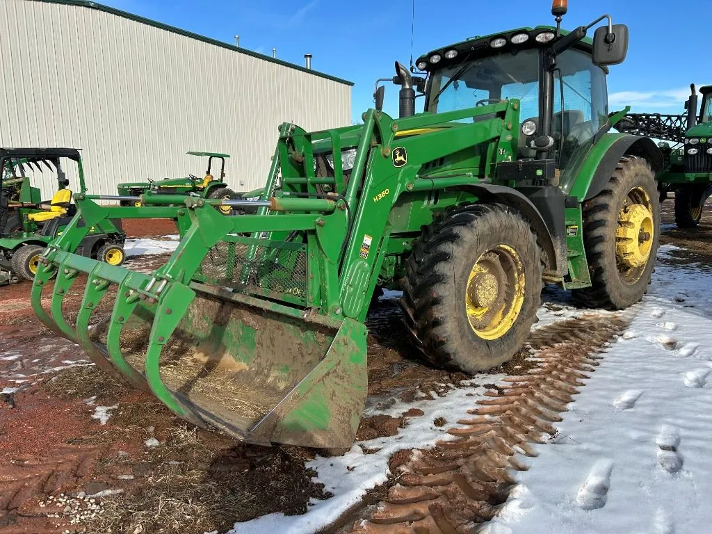 2013 John Deere 6140R