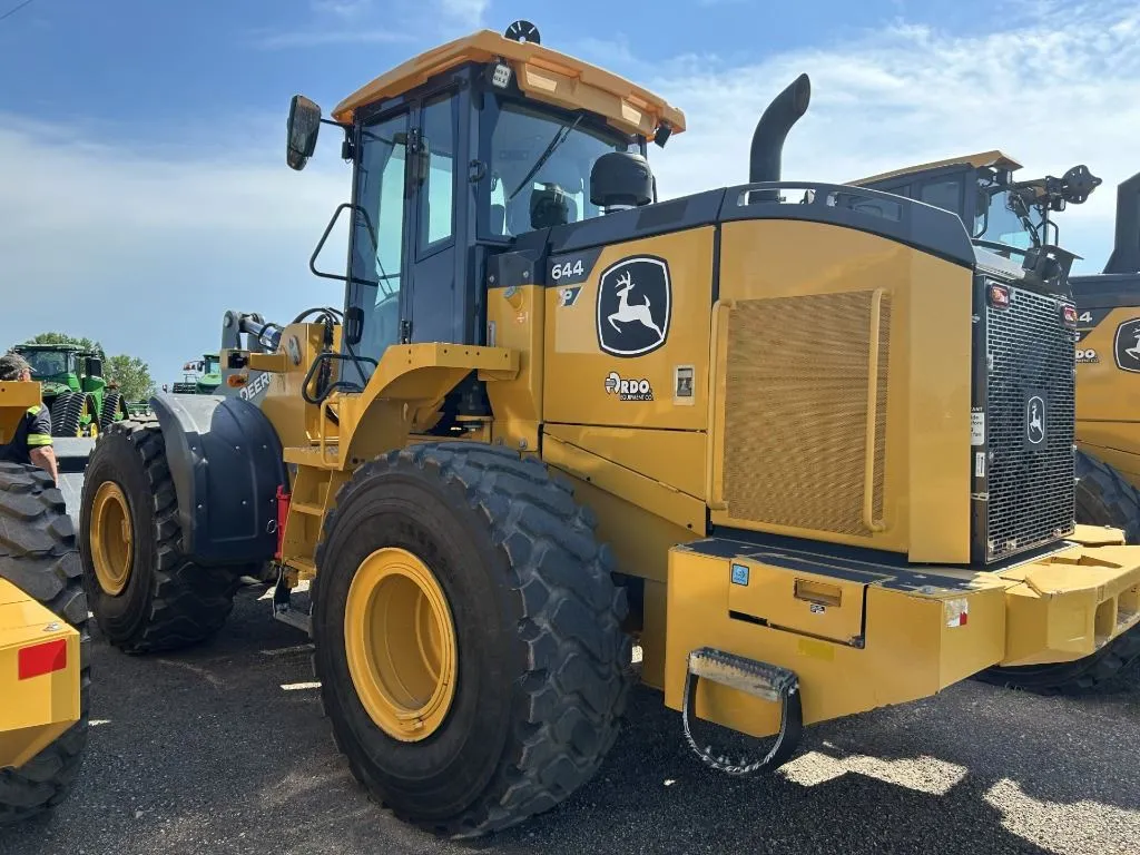 2021 John Deere 644P