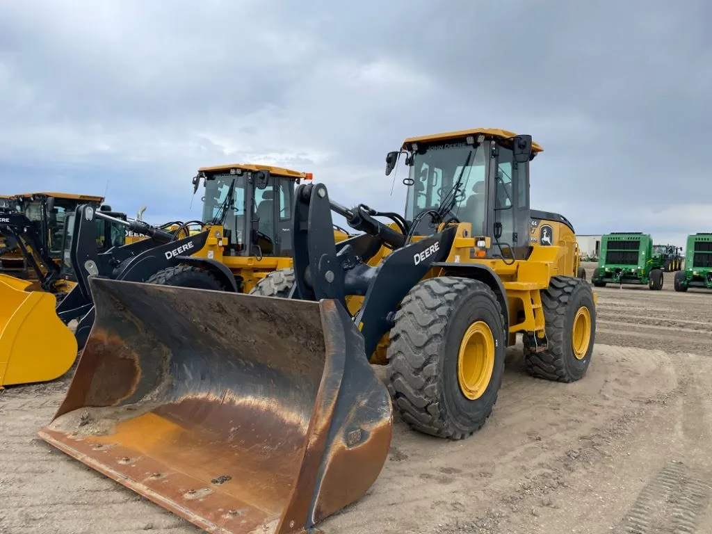 2022 John Deere 644P