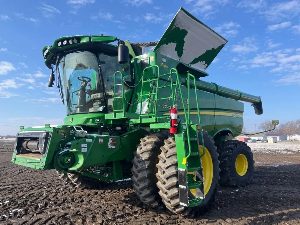 2024 John Deere S770