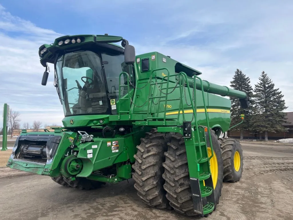 2021 John Deere S780