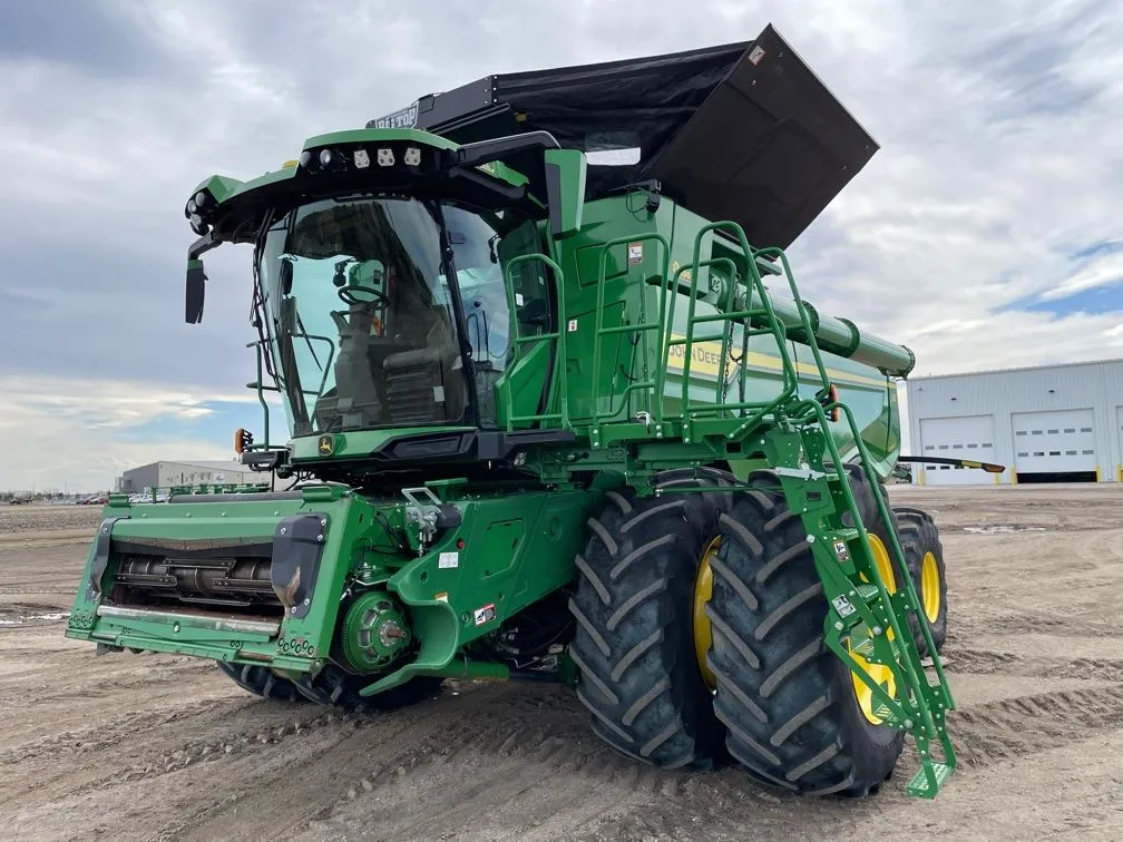 2023 John Deere X9 1000