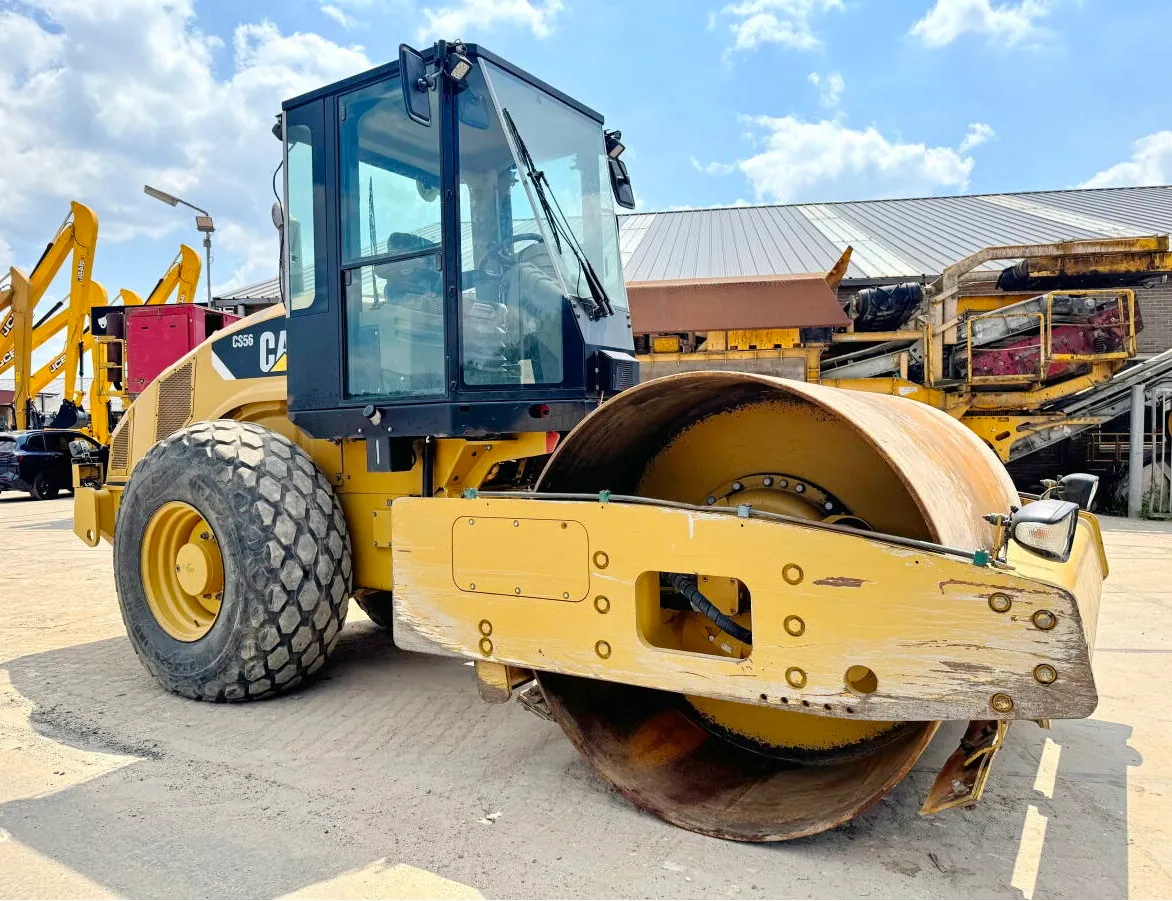 2012 Caterpillar CS56