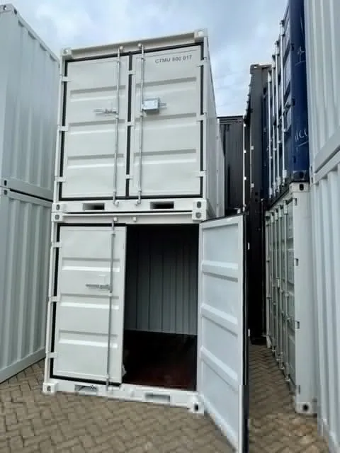 CETEM Containers 8' Storage Container
