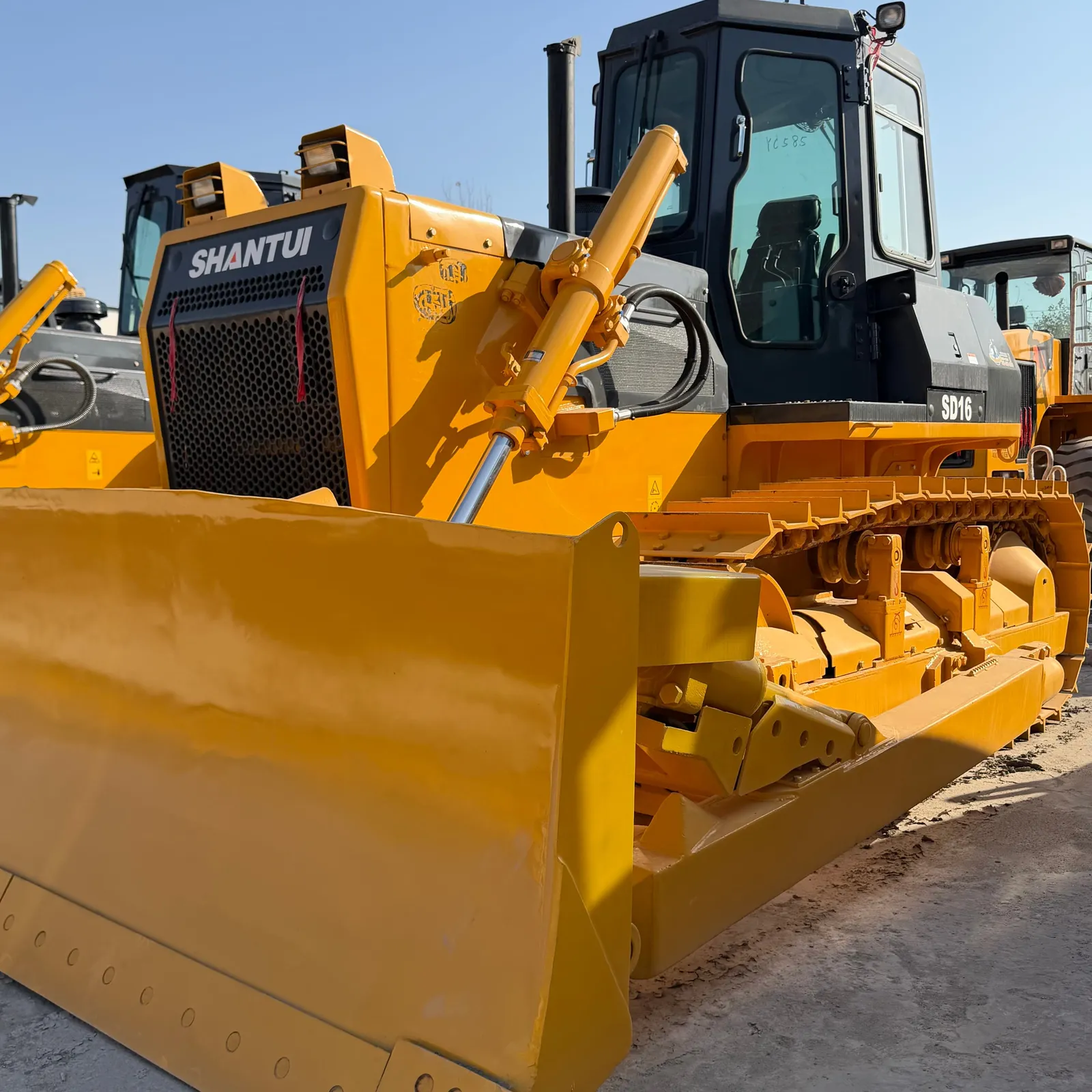 Shantui SD16