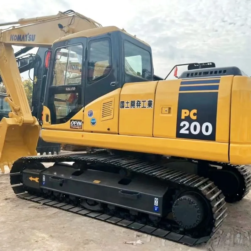 Komatsu Pc200