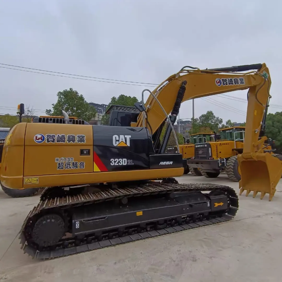 Caterpillar 323