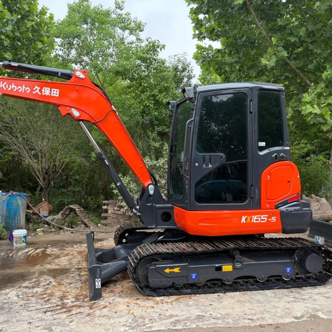 Kubota 165