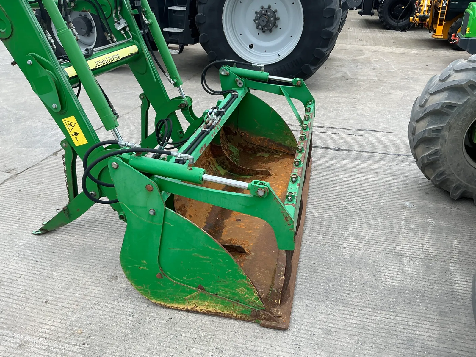 John Deere 533 Loader boom