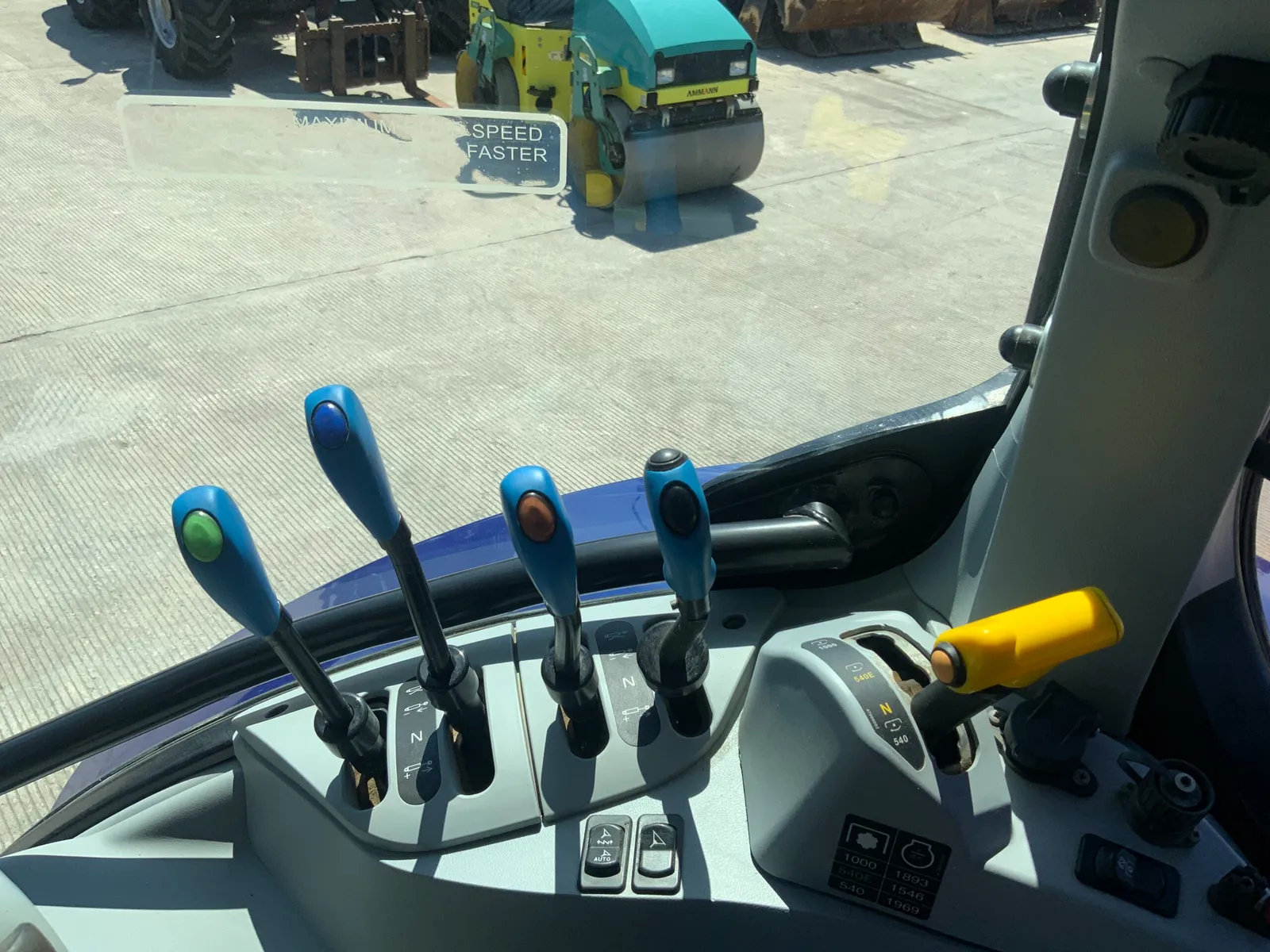 New Holland T6.145 Blue Power Tractor (ST27070)
